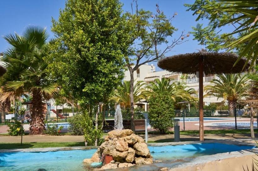 Apartamento Primera Linea De Playa Isla Cristina Urbanizacion Zarati Kültér fotó