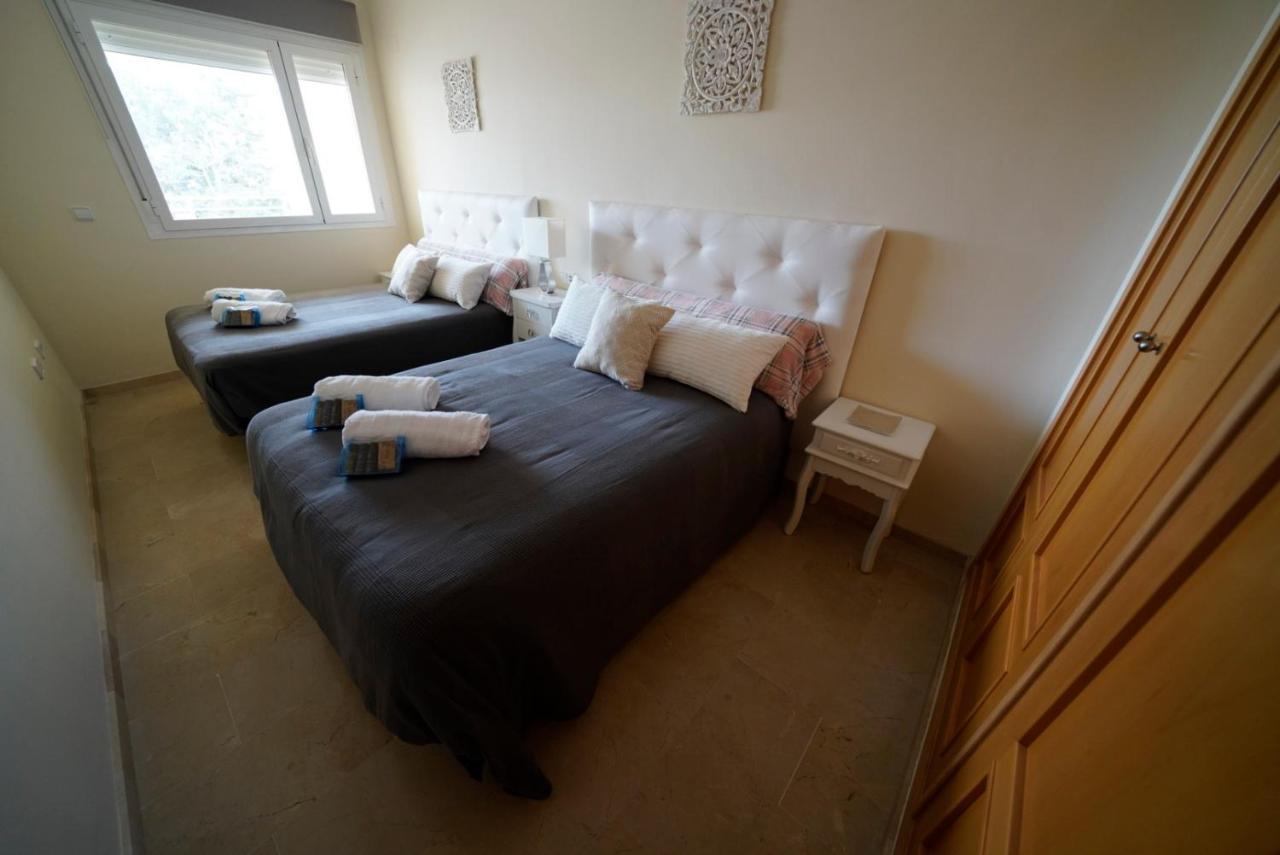 Apartamento Primera Linea De Playa Isla Cristina Urbanizacion Zarati Kültér fotó