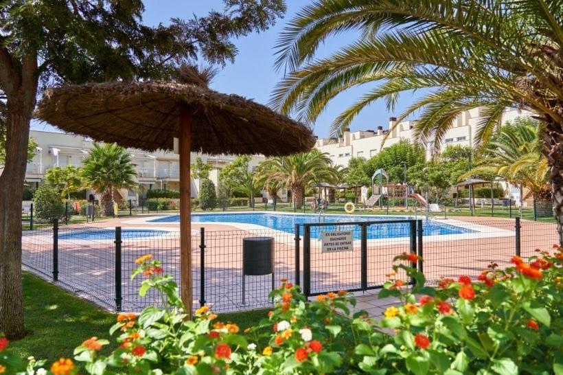Apartamento Primera Linea De Playa Isla Cristina Urbanizacion Zarati Kültér fotó